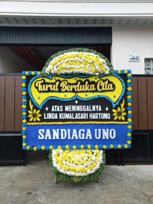 Papan Bunga Duka di Kateng